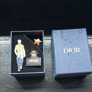 ⚡RARE⚡ PINTRILL x DIOR 2018 FASHION SHOW DIOR PIN SET *BRAND NEW*